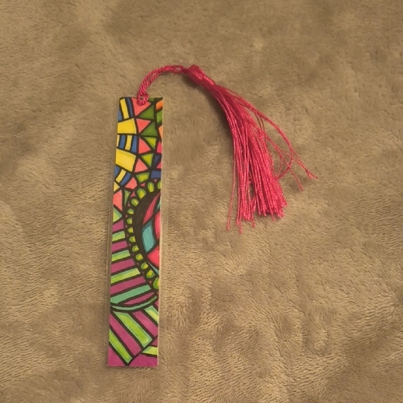 KT Design Bookmark - Picture 2 of 2